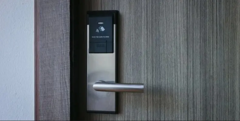 KEYTAKEAWAYSCOMMERCIAL2