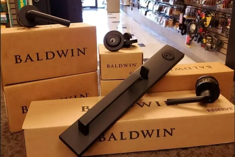 NEWDOORHARDWARE